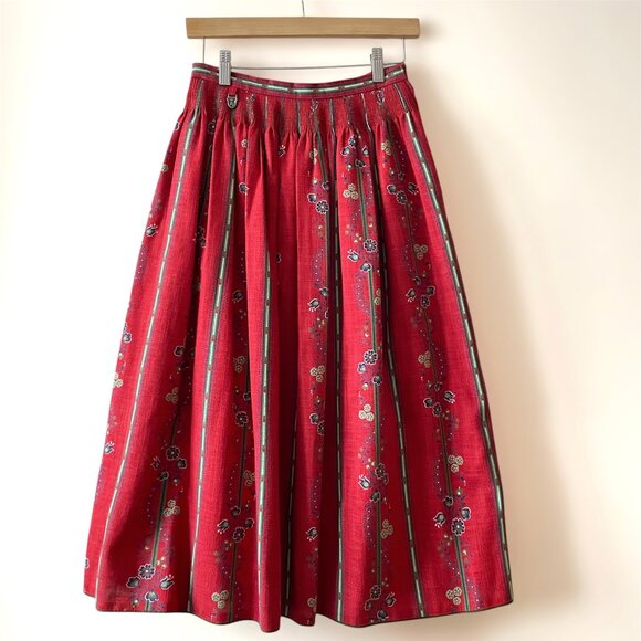 Vintage Dirndl Red Floral Print High-Waisted Midi Flared Prairie Folk Skirt - Picture 3 of 11